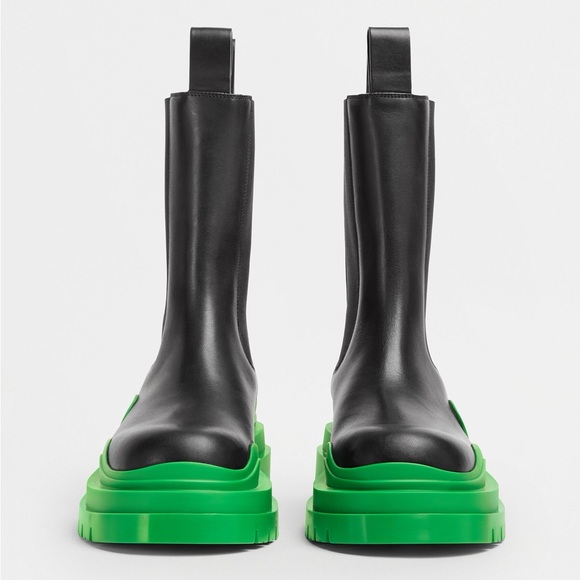 Bottega Veneta Tire Chelsea Boot - Picture 3 of 4